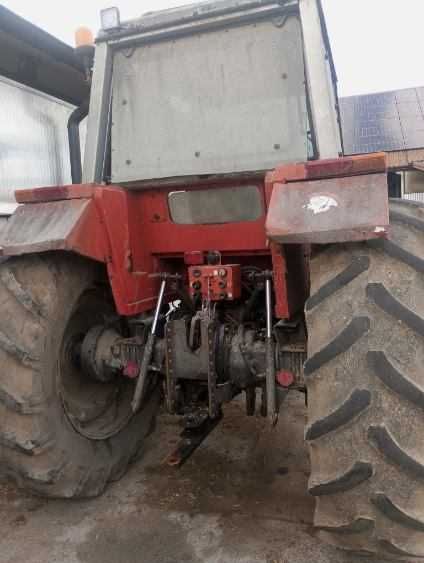 Ciągnik Massey Ferguson MF699
