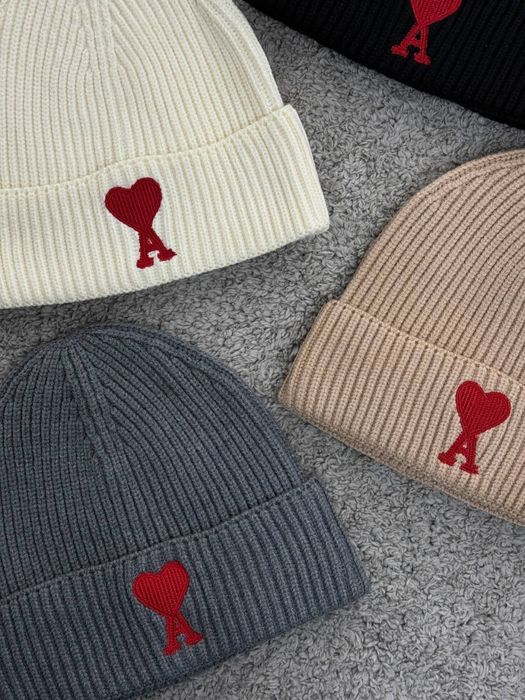 Шапка Ami чорна/ шапка амі молочна/ зимня шапка амі тепла/ сіра/бежева