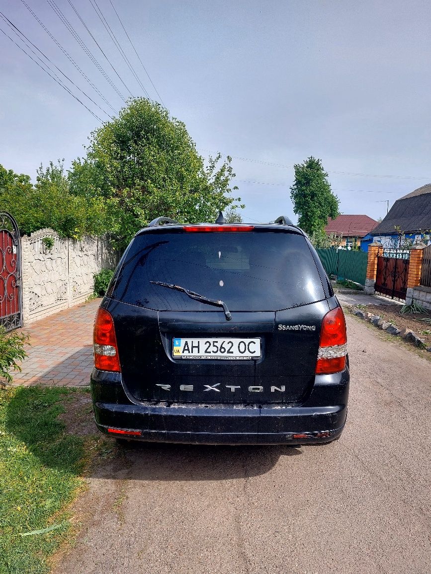 Продам SsangYong Rexton