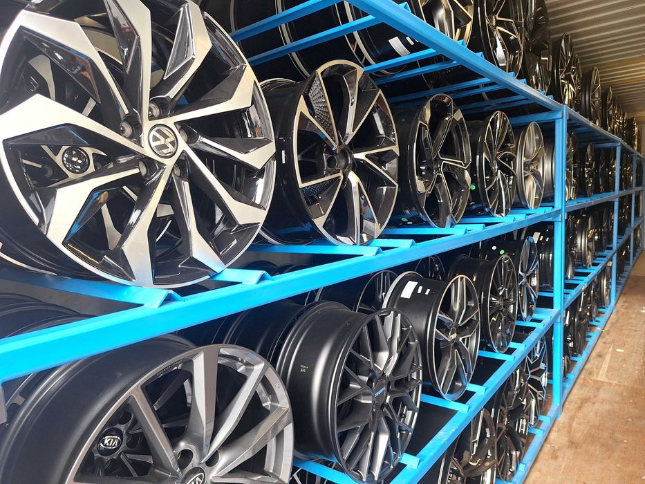 Felgi aluminiowe 5 x 114,3 R 18 Alufelgi oryginalne Sevent Toyota