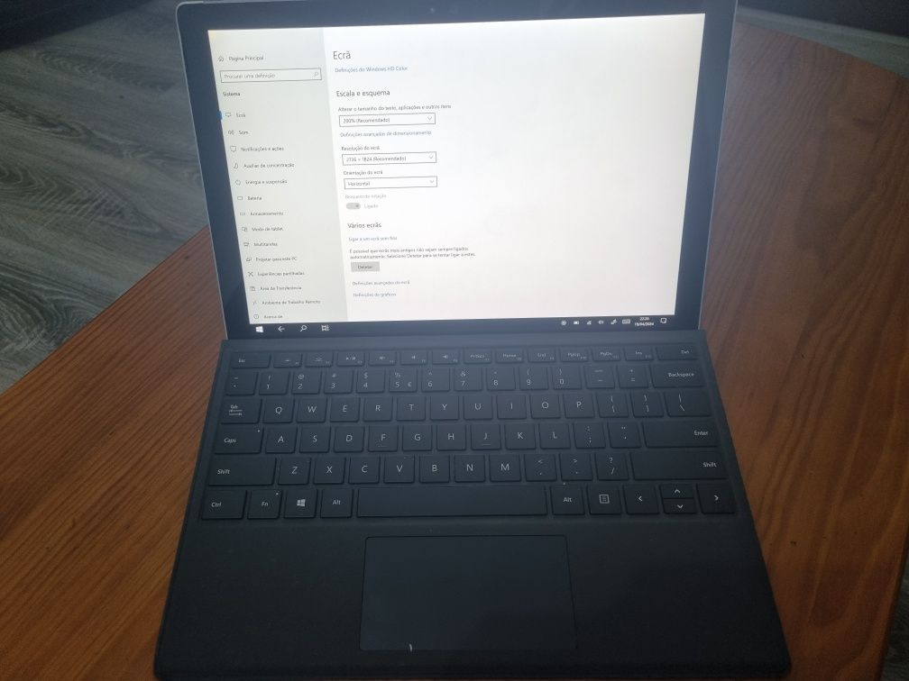 Surface Pro 4, Windows 10Pro