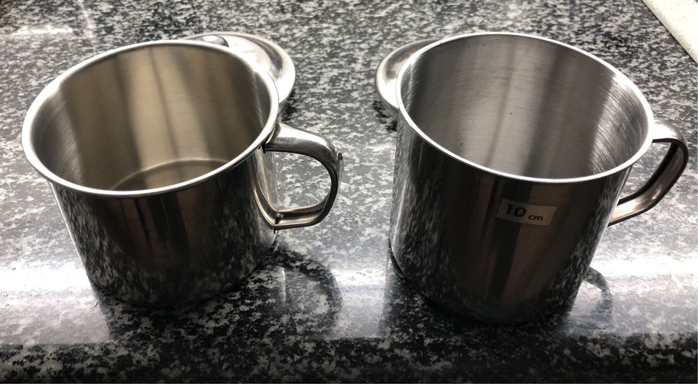Vendo 2 copos em inox