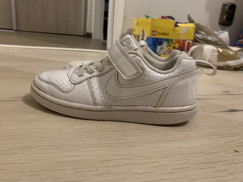 Buty nike białe 28,5