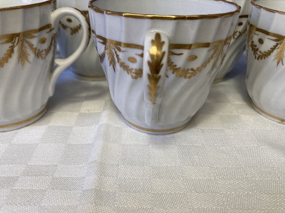 Conjunto de 6 chavenas de café em tinta de ouro