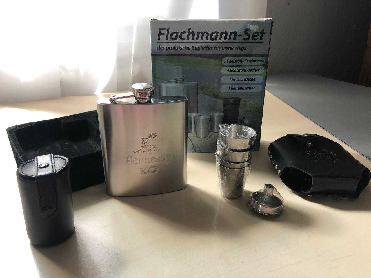 Набір подарунковий Flachmann-Set 6в 1  фляга/лійка/стопки 4 шт./чохол