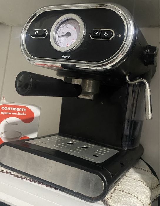 Maquina de café a funcionar bem
