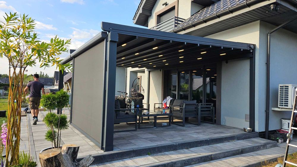Aluminiowa pergola z materiałowym dachem otwierana zdalnie z LED, 5x3m