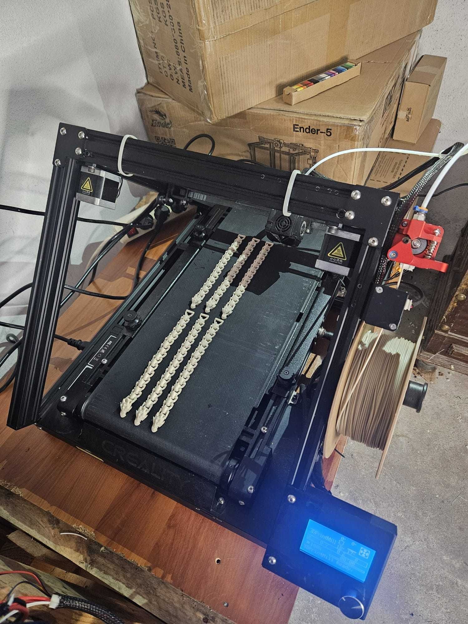 CR-30, ender 5, anycubic mega zero & mega S +PLA + outros