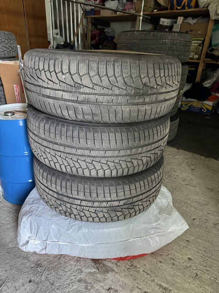 Зимова резина 235 60 r18 hankook 2019р