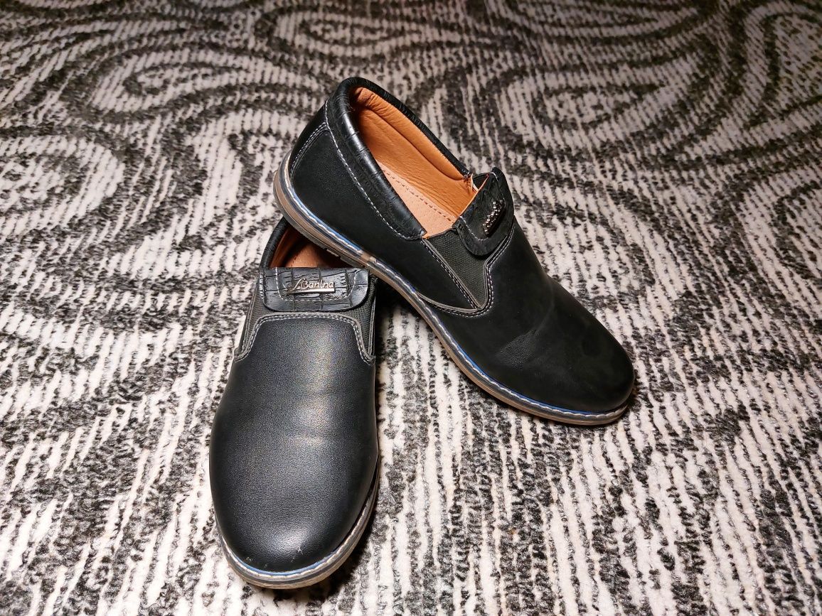 Туфли, модные, современные, черные р. 35(22 см)