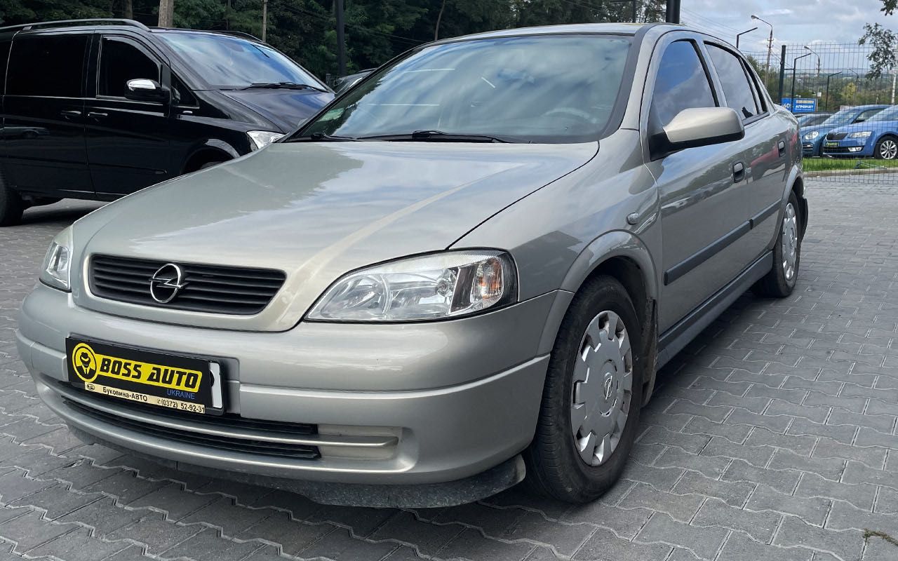 Opel Astra 2008 року