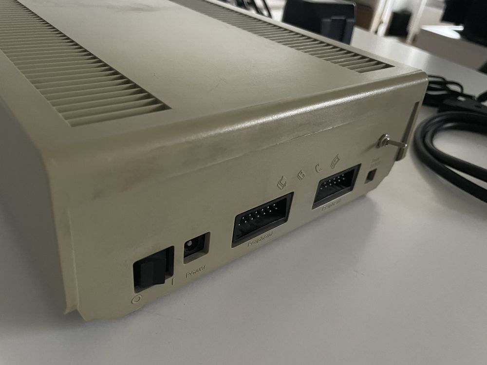 Atari XF551 stacja dysków - dyskietek - Turbo