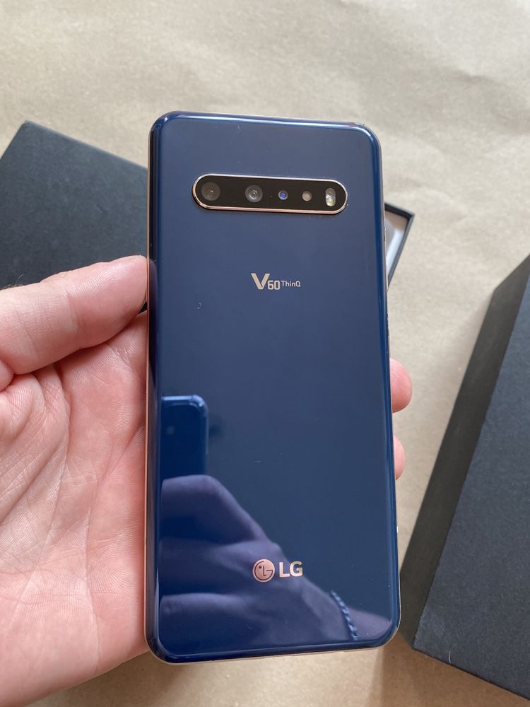 Флагман LG V60 ThinQ 5G 8/128гб +подарок