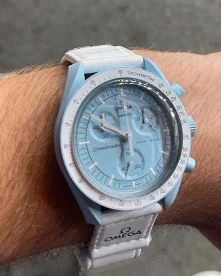 Omega x Swatch MoonSwatch: Uranus’ Celestial Blue on Your Wrist