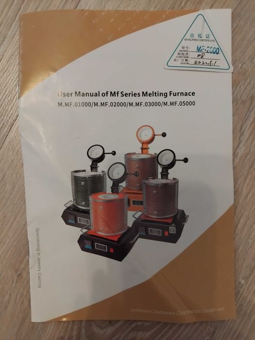 Piec tyglowy do topienia metali kolorowych 2 kg