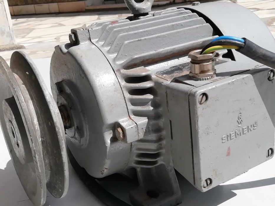 Motor elétrico SIEMENS 1,1 Kw / 1410rpm