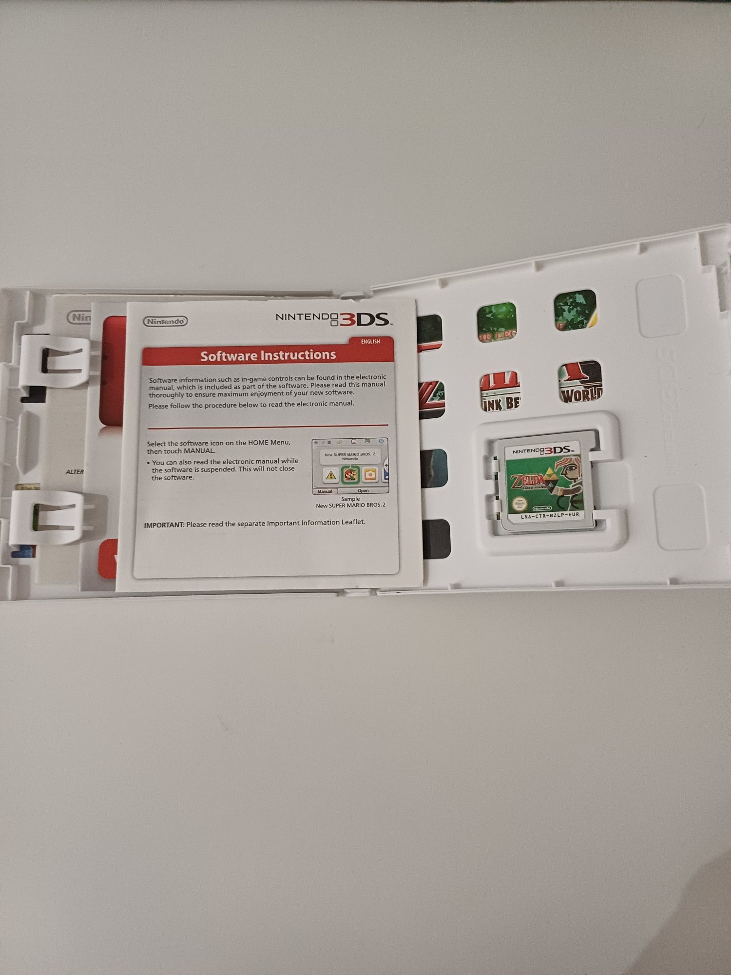 The Legend of Zelda Link Between Worlds Nintendo 3DS oryginalna