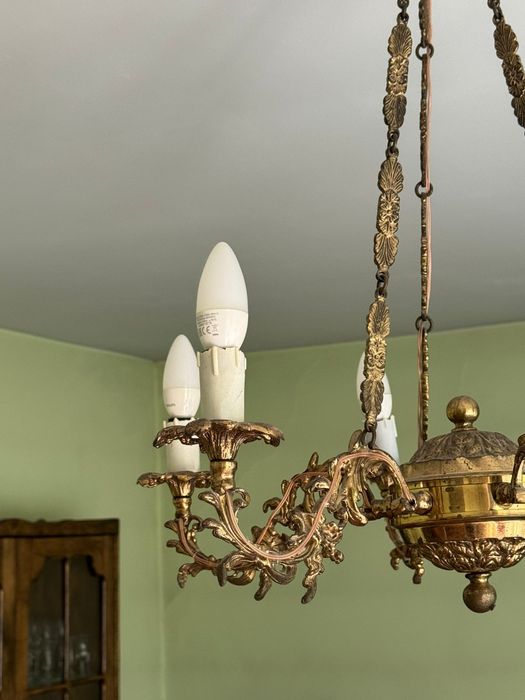 Żyrandol mosiężny