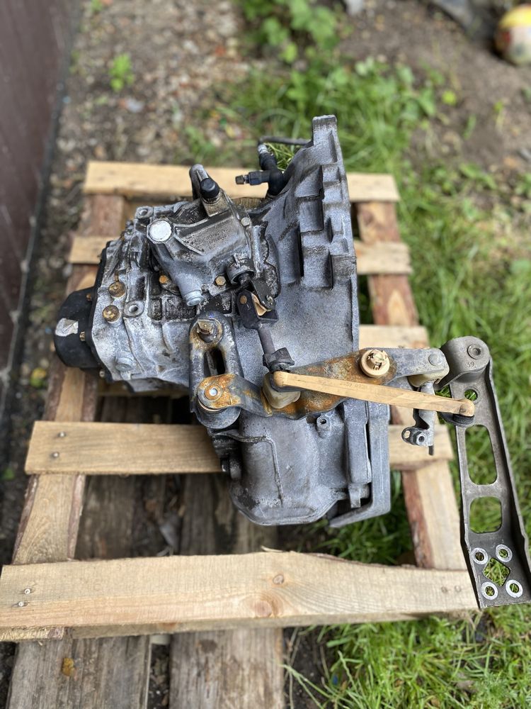 Skrzynia biegow Opel 1.3 75 koni Diesel 5 biegow, Corsa Astra Combo