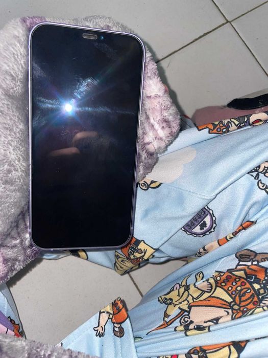 iPhone 12 negociável