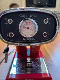 Ekspres do kawy Cafe Retro ARIETE