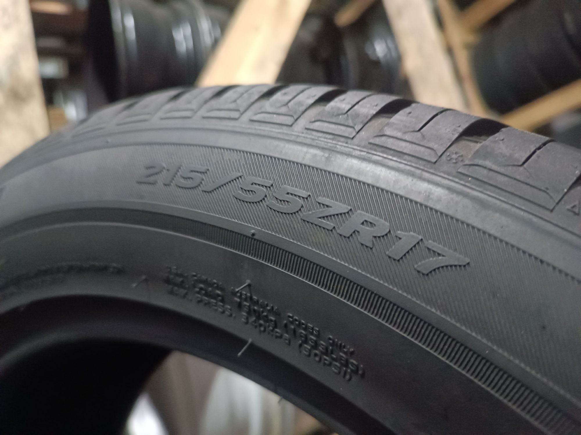 Всесезонні шини HANKOOK 215/55 R17 резина Р17