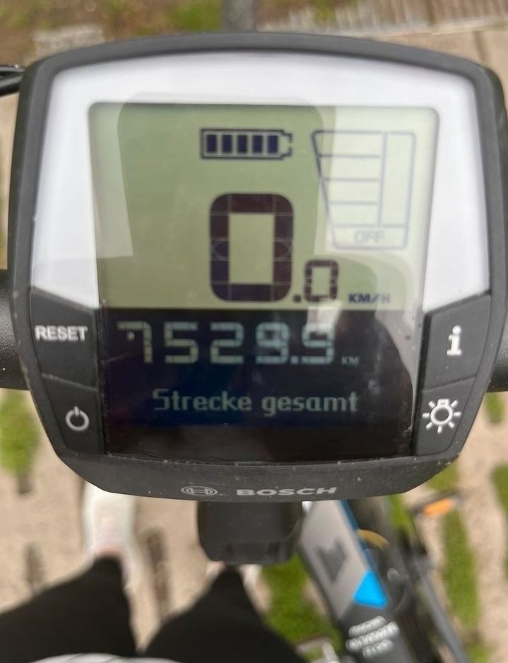 Rower Elektryczny KTM Macina Ultimate II CX5