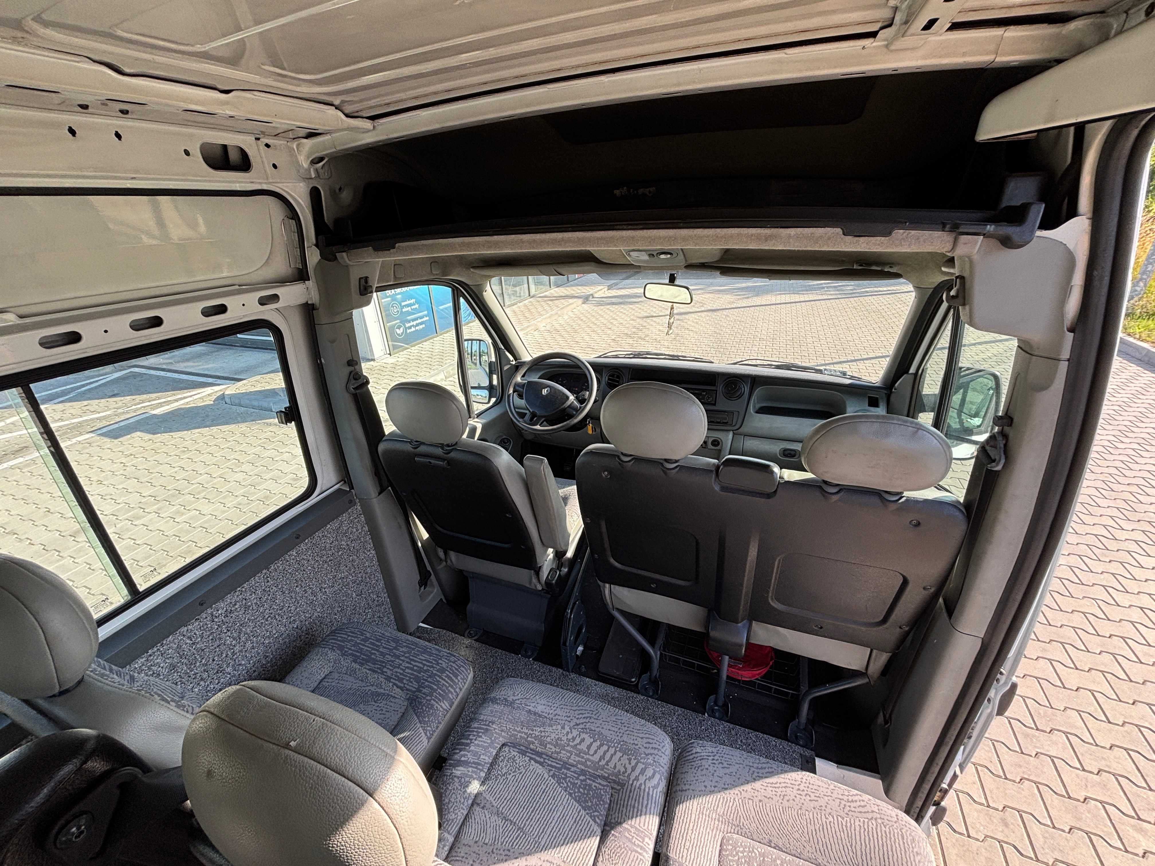 RENAULT MASTER II 9 osobowy stan bardzo dobry