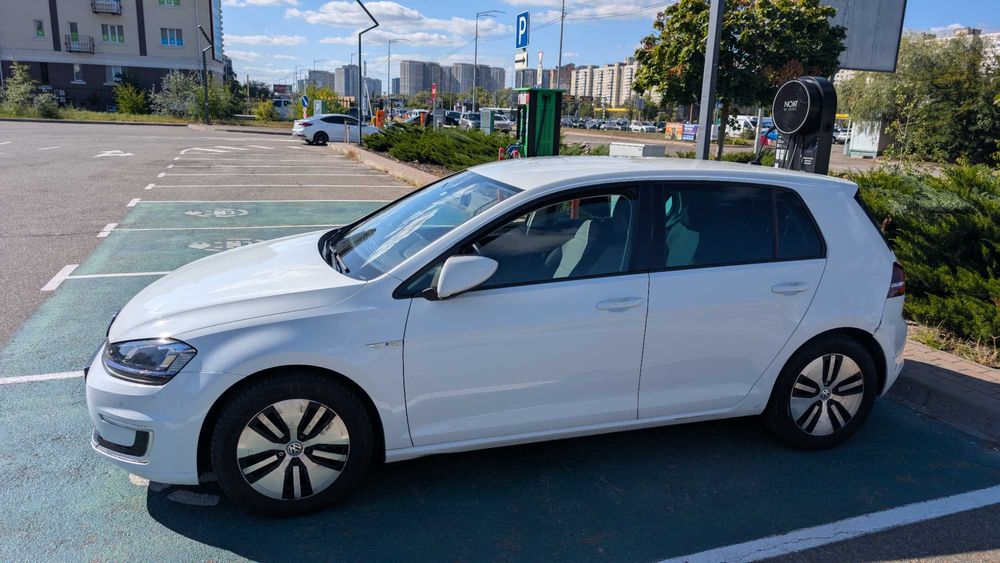 продам eGolf 2015 24кВт