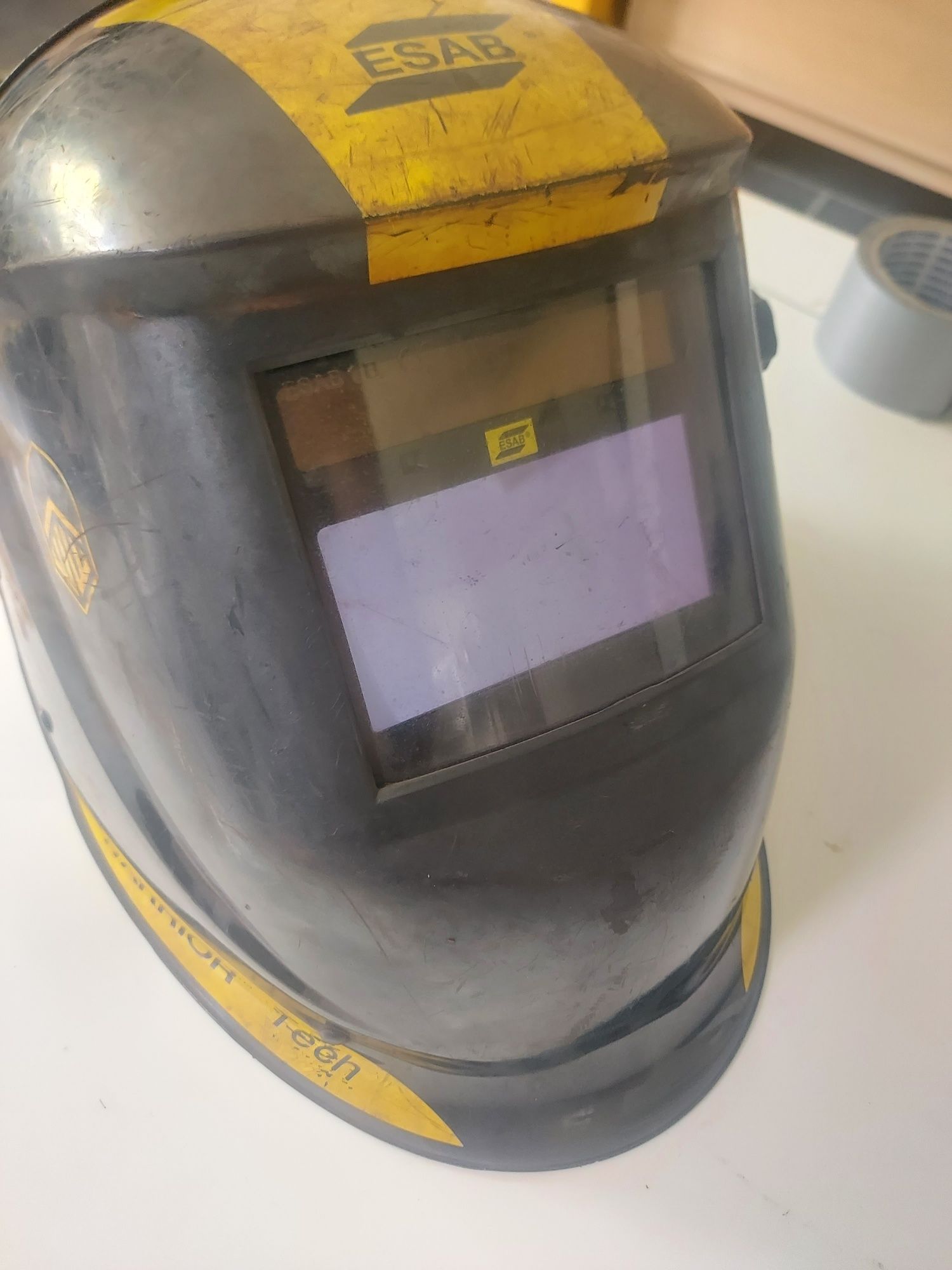 Маска зварювальника Esab Warrior tech