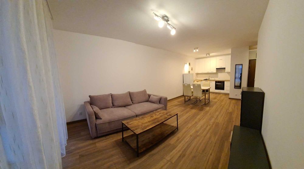 ZAREZERWOWANE.. Wynajmę mieszkanie 2 pokojowe 46m2 dostępne od listopa
