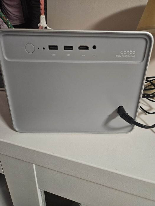 Projektor Wambo DaVinci 1 Pro jak NOWY