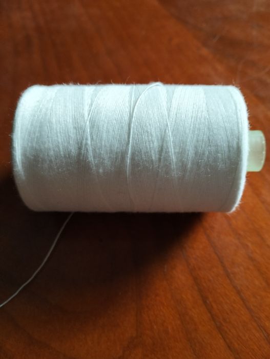 Nici do szycia białe 100 sztuk n.40