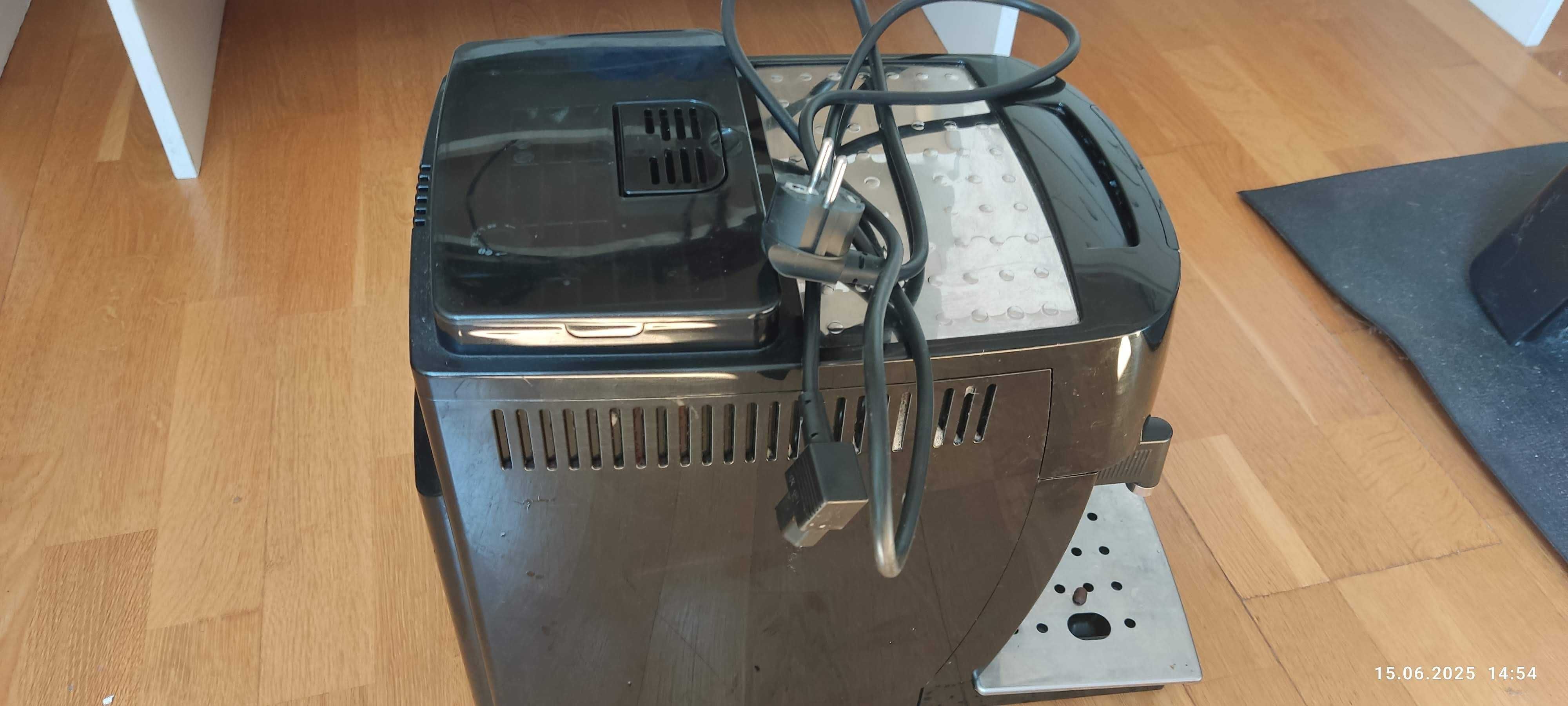 Ekspres DeLonghi Magnifica S Cappuccino ECAM 22.36X