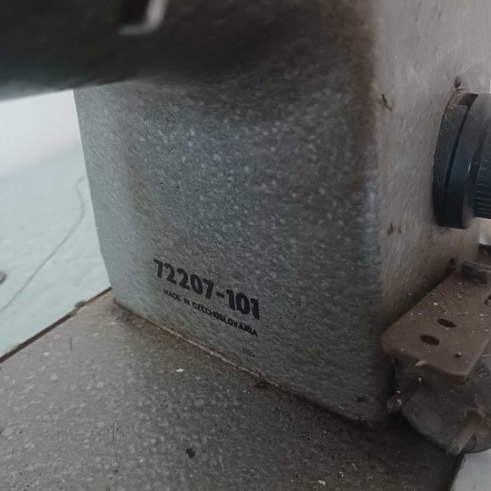 Maszyna do szycia Minerva