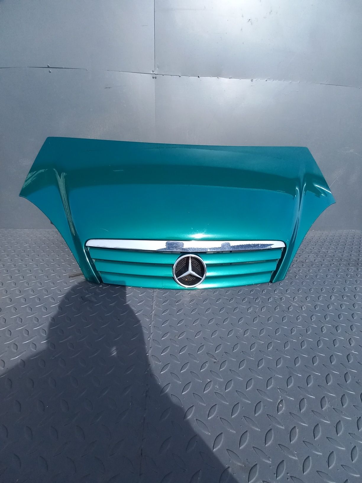 Mercedes w168 a klasa maska kolor 282