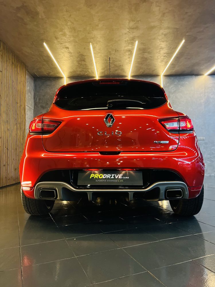 Renault Clio RS IV Trophy EDC 220cv - nunerado
