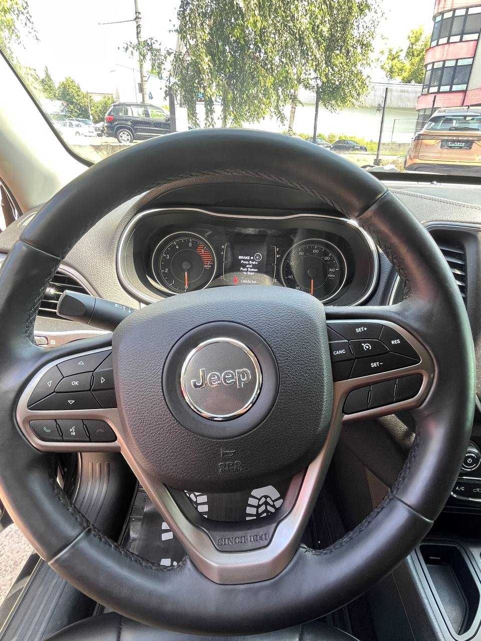Jeep cherokee в кредит без авансу