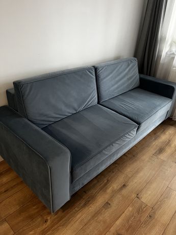 Welurowa Sofa z funkcją spania