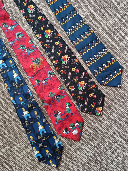 Краватки Mickey mouse M&M's