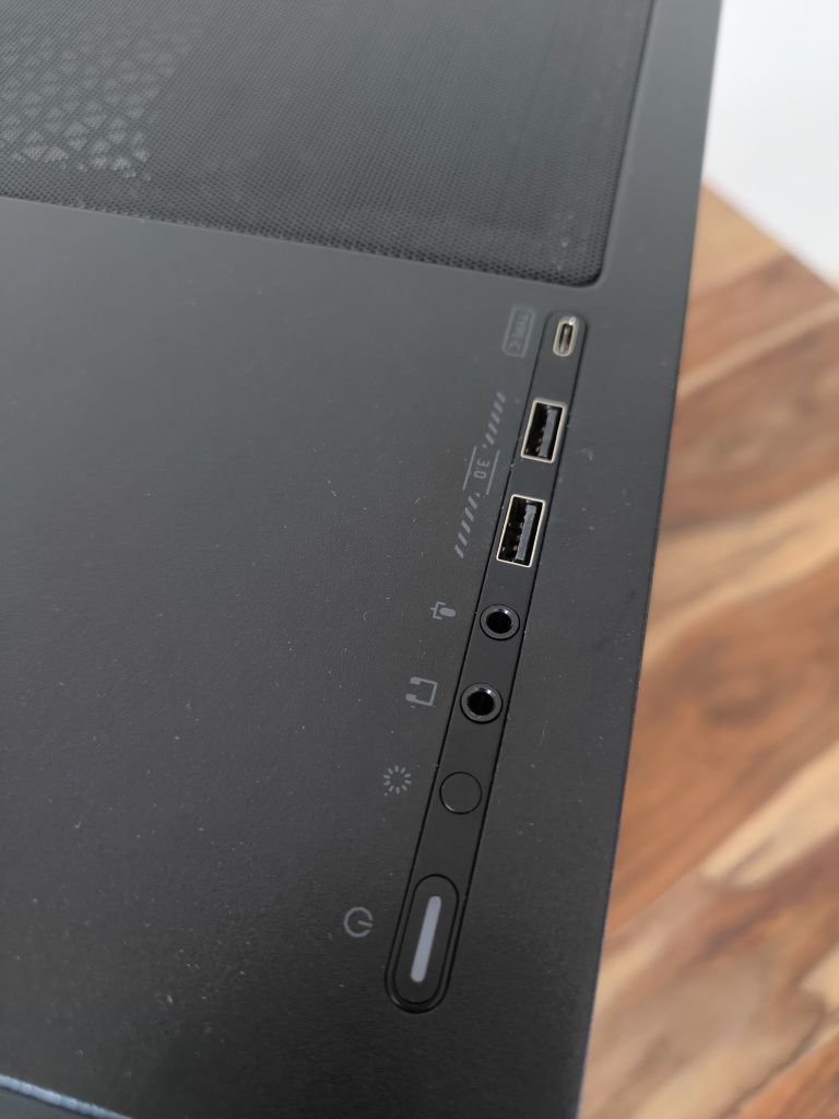 Komputer PC gamingowy G4M3R HERO i7-14700F/32GB/1TB/RTX4060/Win11x