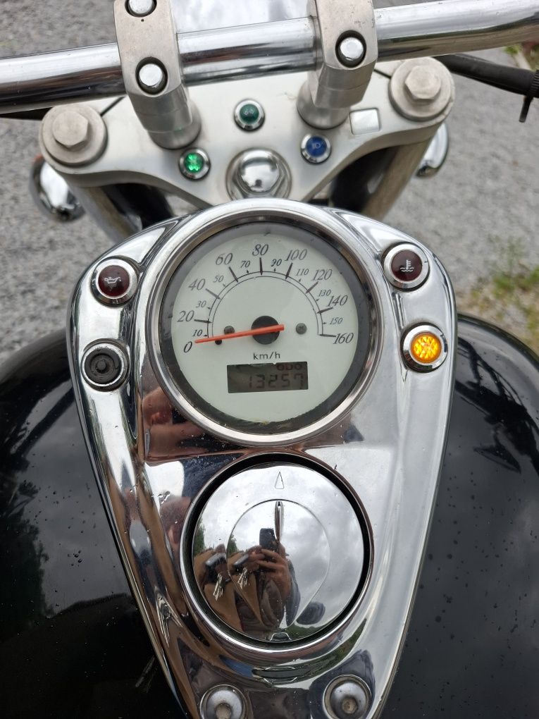 Honda Shadow 750 American Classic Edition