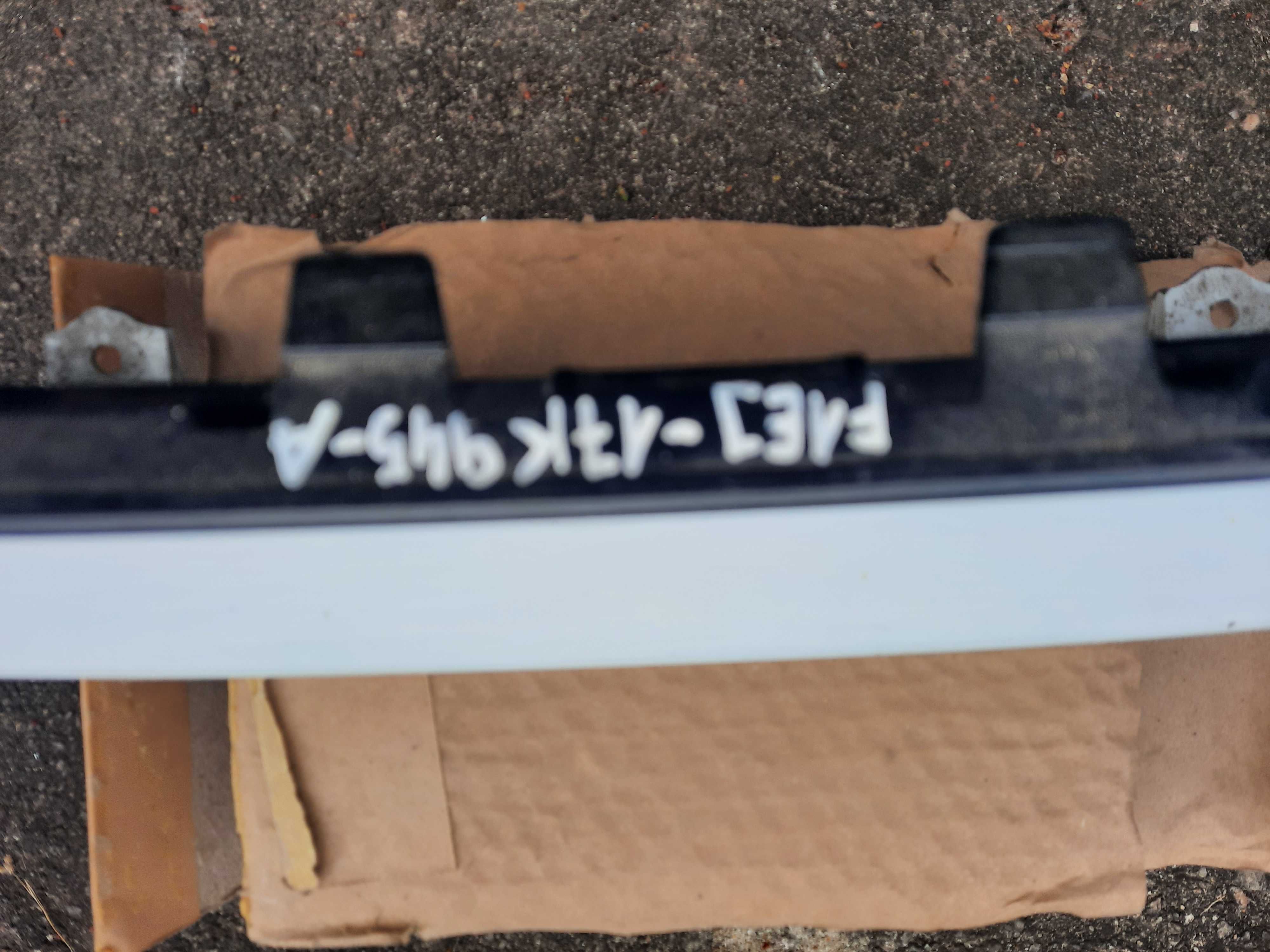 Ford Focus III MK3 LIFT ST-LINE Spoiler dokładka zderzaka biała