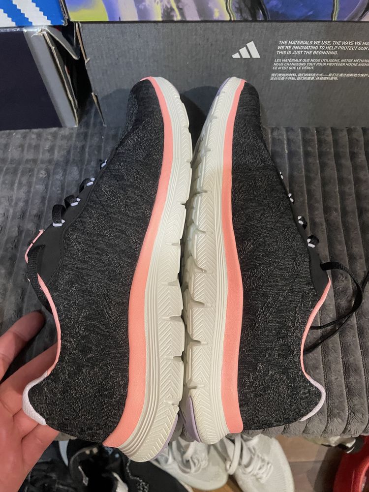 Жіночі кросівки Skechers Flex Appeal 4.0 41,5(27см) оригінал