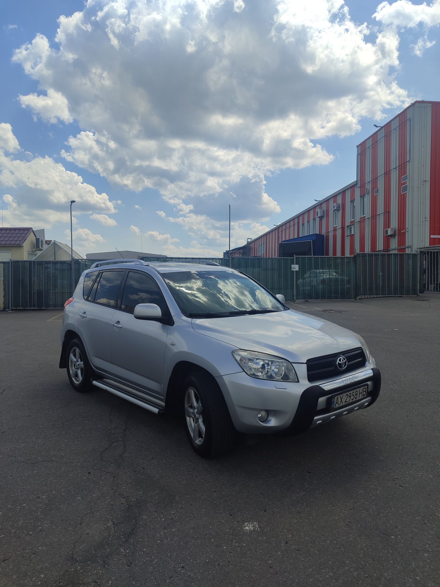 Aвтомобіль Toyota Rav 4 2006