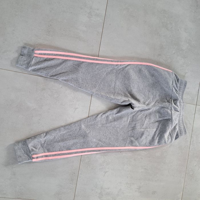 Spodnie dresowe Adidas dresy