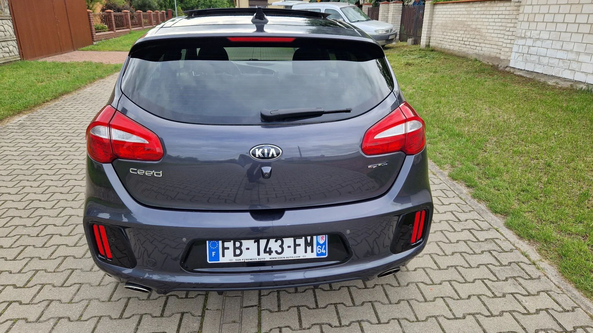 Kia Ceed 1.0t gt line Navi led