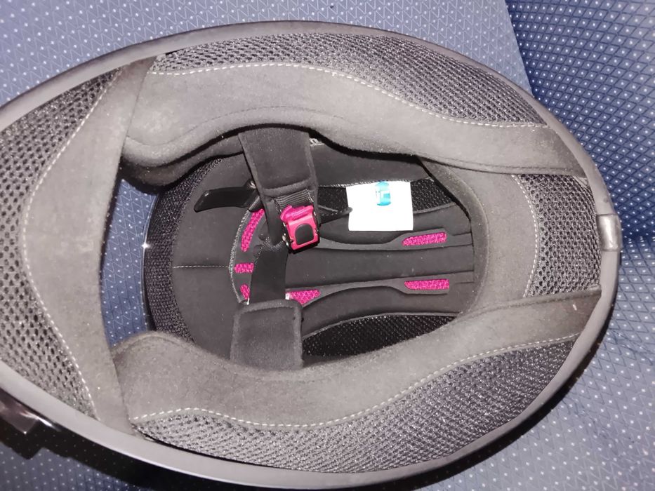 Capacete muito bom estado a venda, não aceito MB Way..!