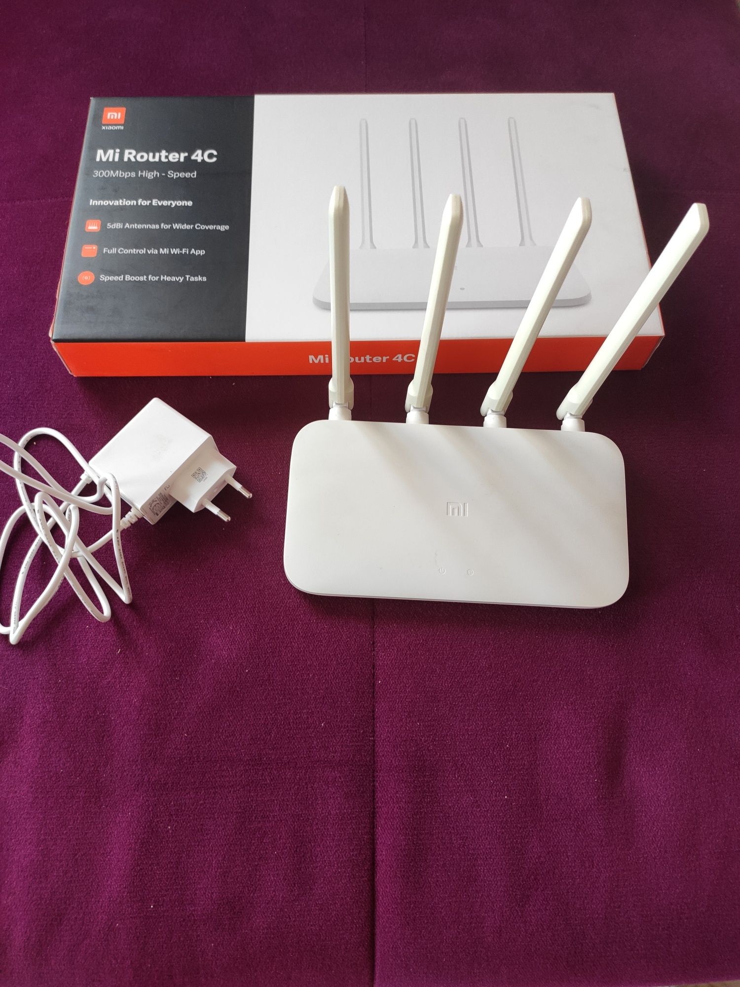 Маршрутизатор Xiaomi Mi WiFi Router 4C (DVB4231GL)