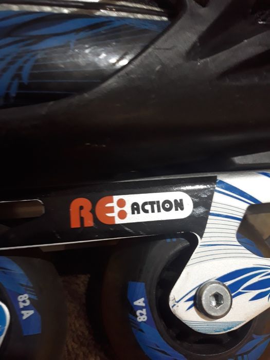 Ролики RE ACTION в отличном состоянии